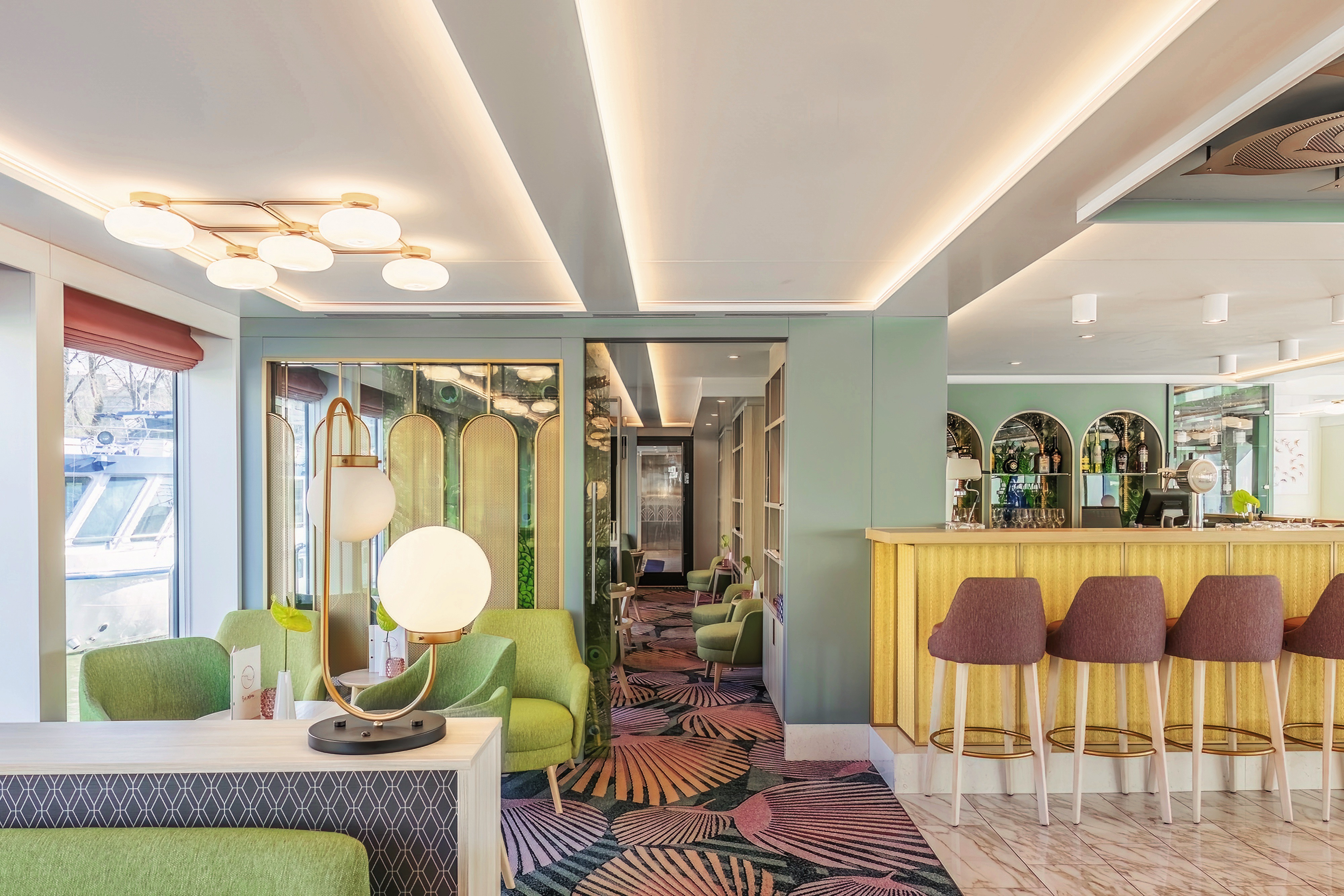 Spirit of the Danube - The Belvedere Lounge